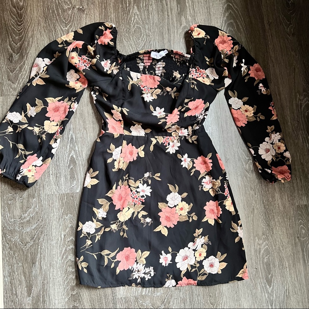 ✨Nordstrom Floral Dress 👗